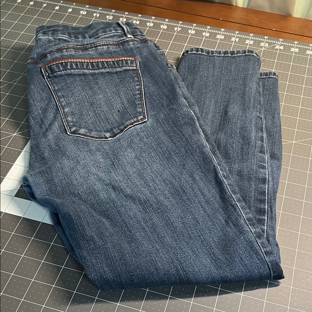 White House Black Market Blue Skinny Crop Straight Leg Jeans